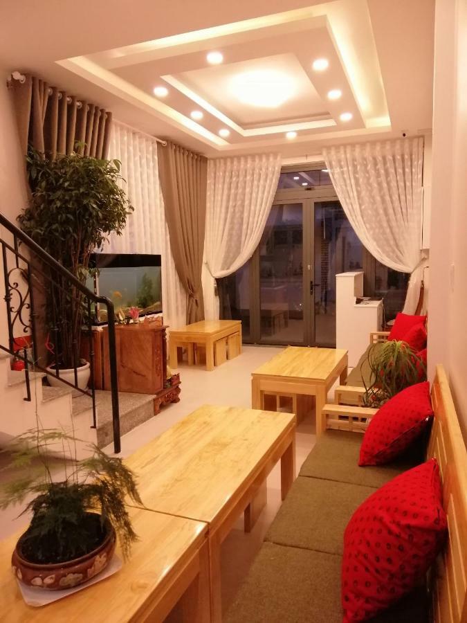 Hello Hostel *